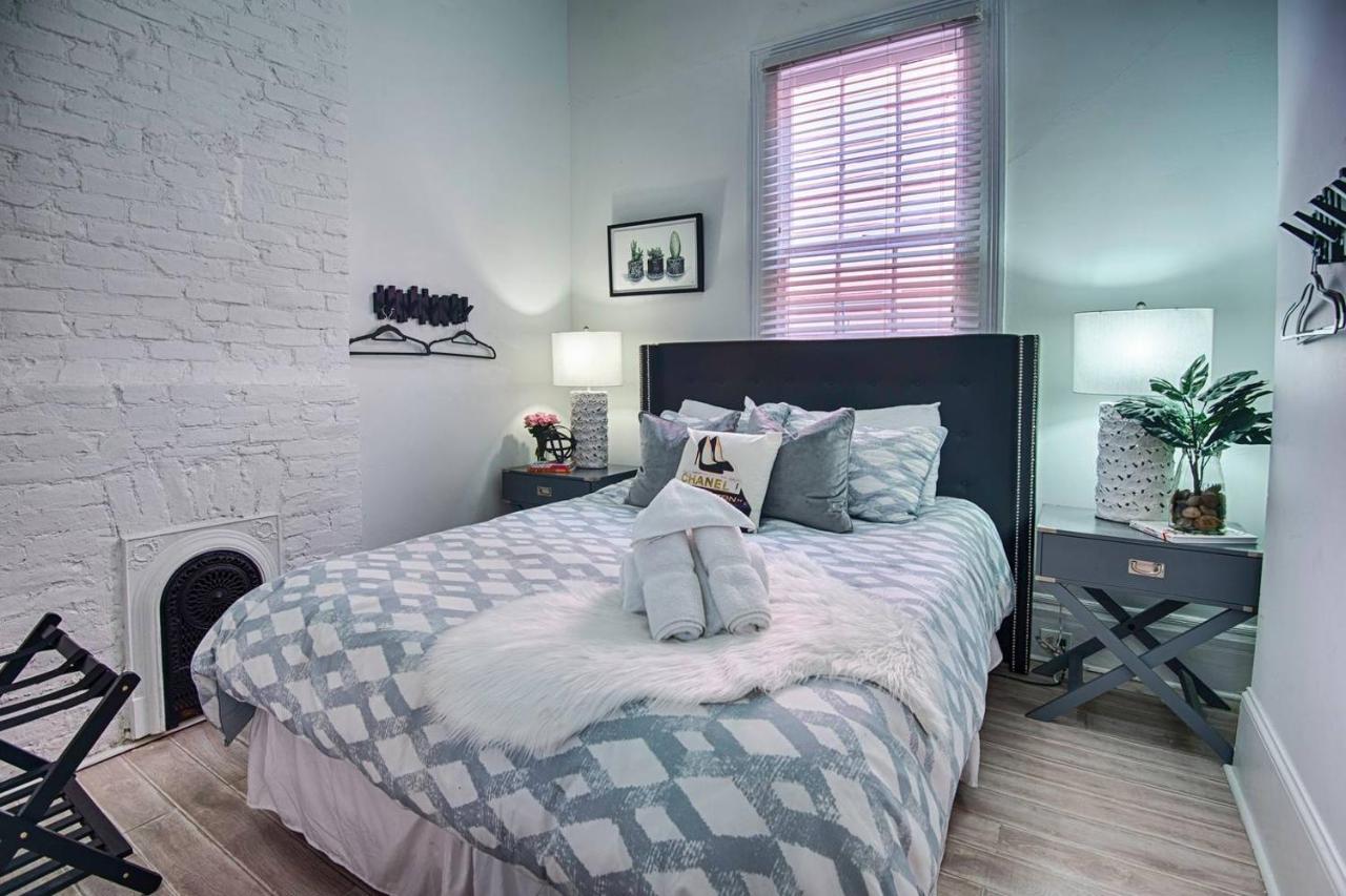 Five Br - Sleeps 10! Steps From French Quarter Villa New Orleans Bagian luar foto